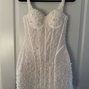 Elegant Pearl-Embellished White Wedding Dress